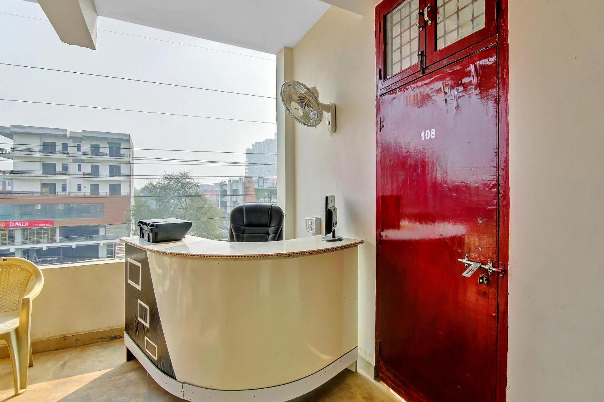 Hotel O Yash Hotel Ghaziabad Zewnętrze zdjęcie